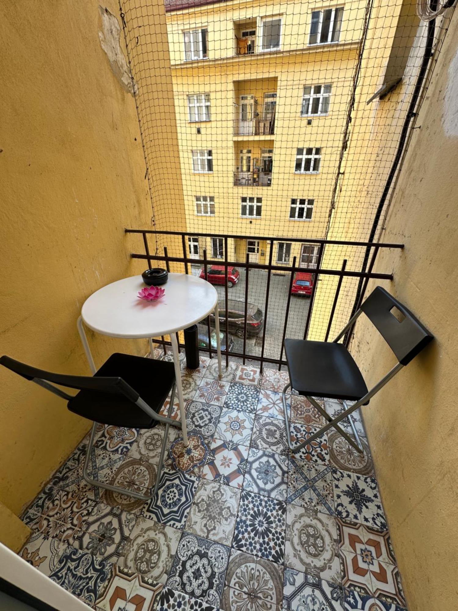 Karlin Oasis 2-Bedroom Apartment Prag Exterior foto